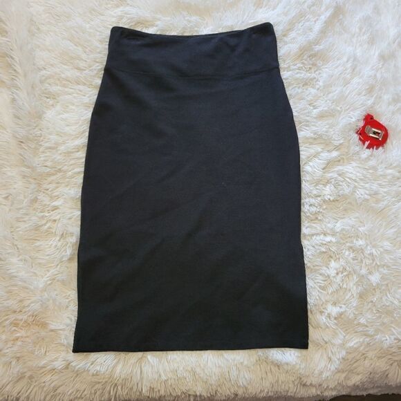 Athena Marie skirt   - Picture 8 of 9